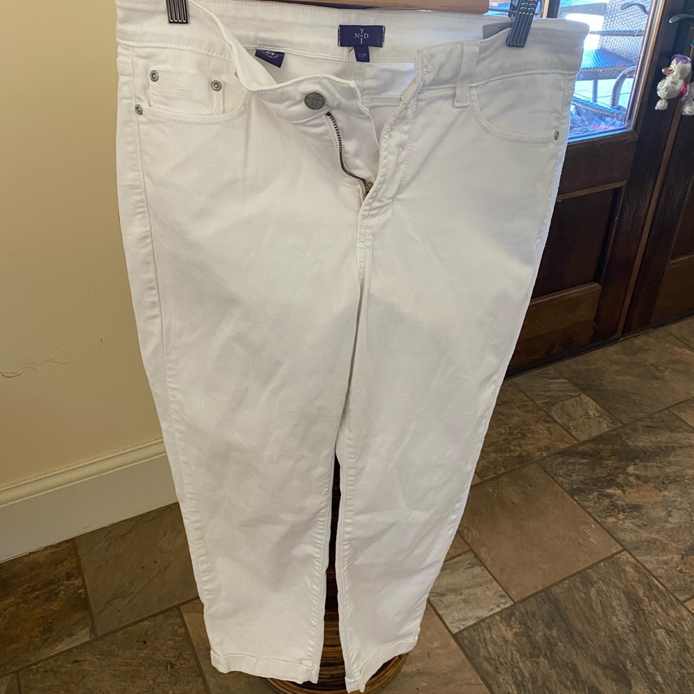 white jeans with cuff hem